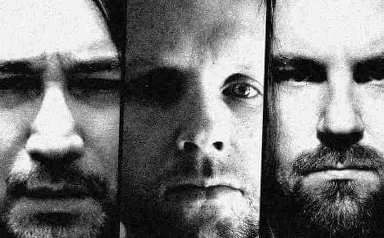 Photo of band members of CHESTCRUSH