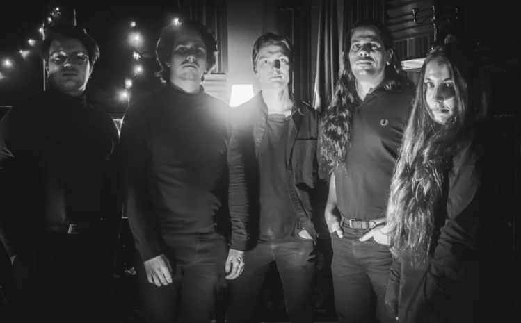 Photo of the band members of Feversea